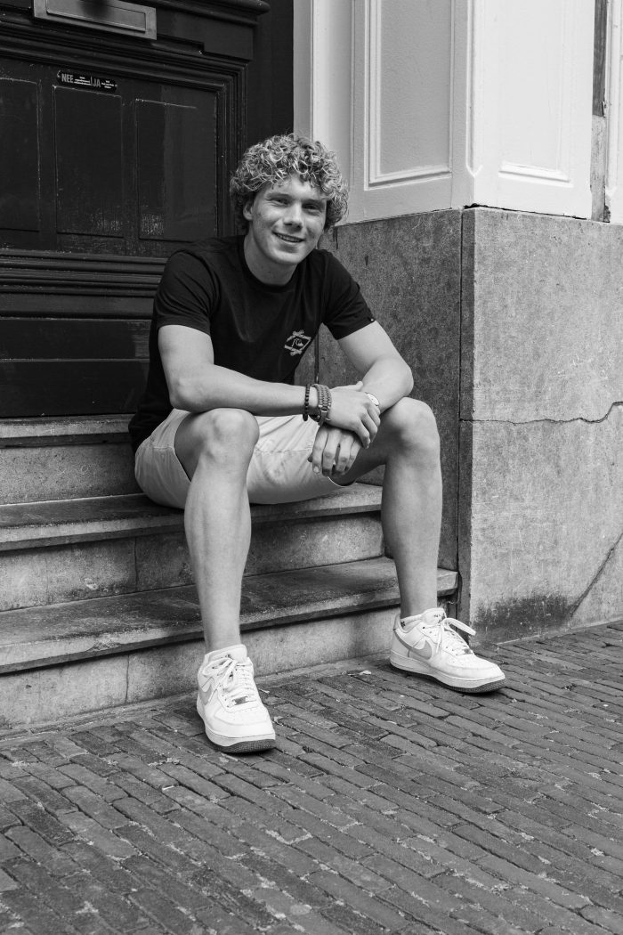 Straatportret Jasper - foto Kim van de Wetering